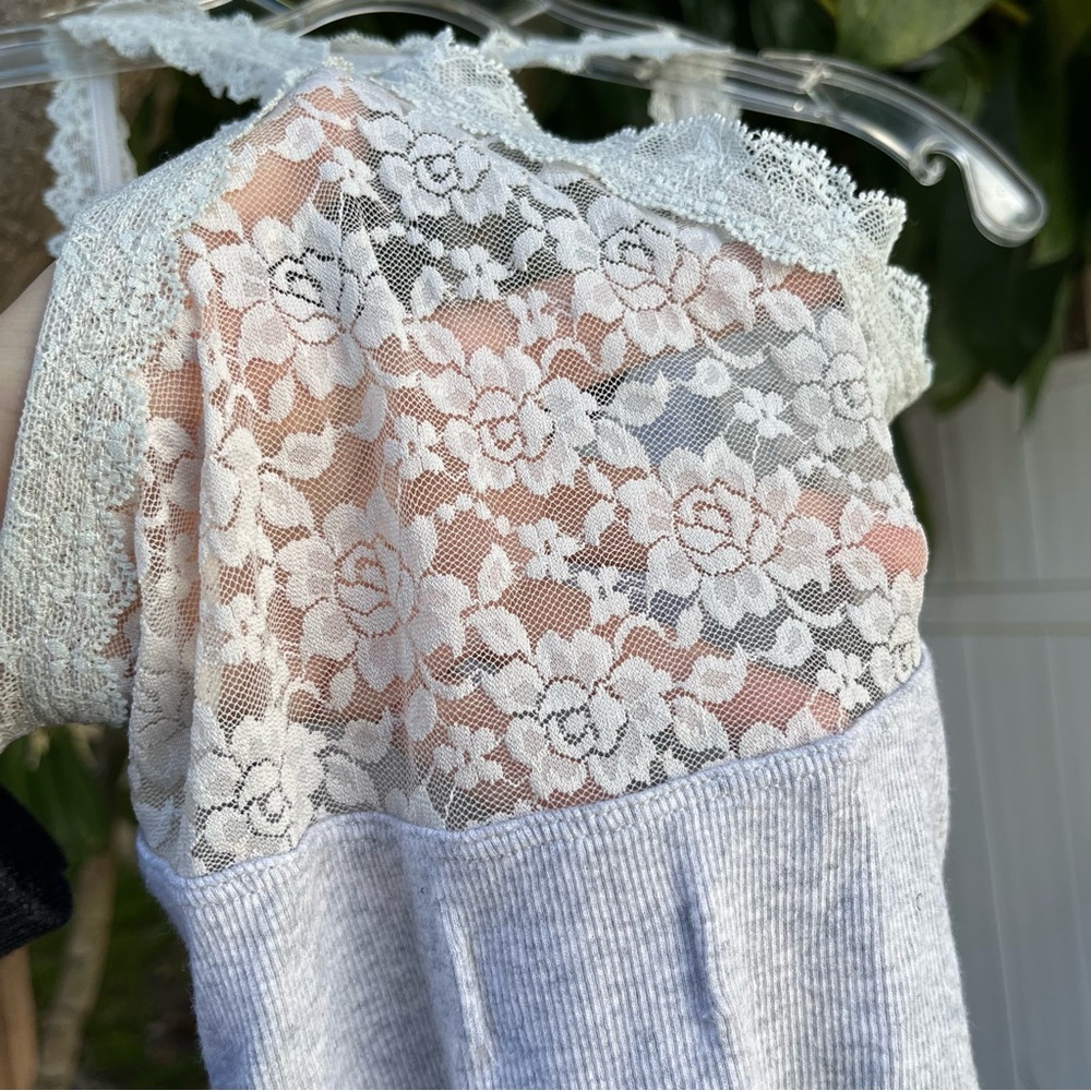 Abercrombie & Fitch Grey Tank Top With Lace Detailing  ! - Picture 13 of 14